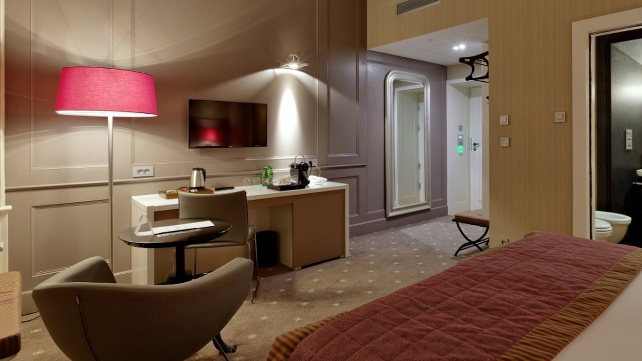 Bristol Art & Medical SPA