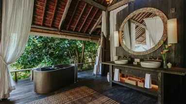 Buahan - a Banyan Tree Escape