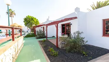 Bungalows Castillo Beach