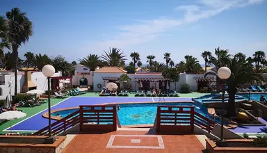 Bungalows Castillo Beach