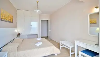 Byron Apartments