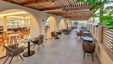 Cabana Blu Hotel & Suites