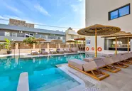Cabana Blu Hotel & Suites