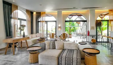 Cabana Blu Hotel & Suites