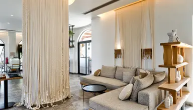 Cabana Blu Hotel & Suites