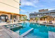 Cabana Blu Hotel & Suites