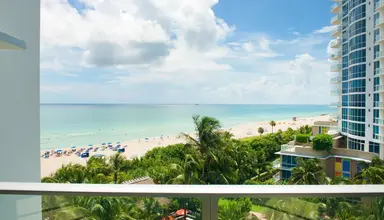 Cadillac Beach Club