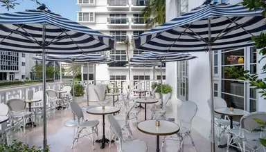 Cadillac Beach Club