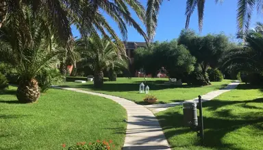 Cala Rosa Club