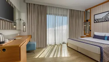 Calido Maris Resort