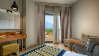 Calido Maris Resort