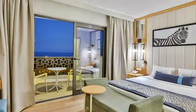 Calido Maris Resort
