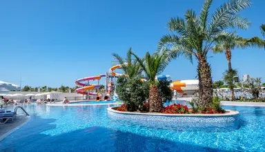 Calido Maris Resort