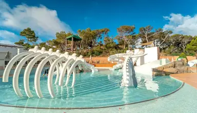 Calimera Fido Gardens