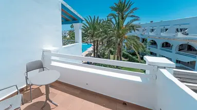 Calimera Fido Gardens