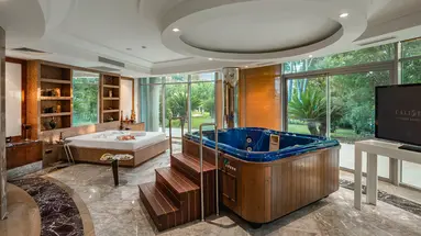Calista Luxury