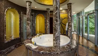 Calista Luxury