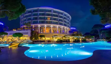 Calista Luxury