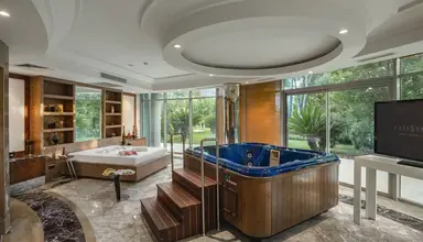 Calista Luxury