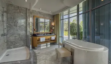 Calista Luxury