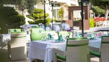 Calista Luxury