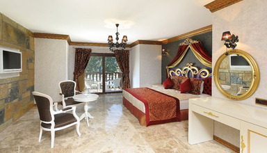 Camelot Boutique
