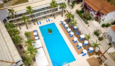 Cameo Beach Resort
