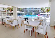 Cameo Beach Resort