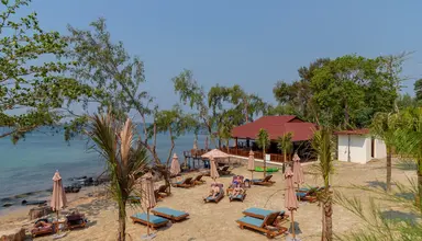 Camia Resort & Spa