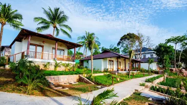Camia Resort & Spa