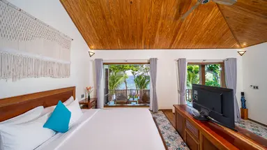 Camia Resort & Spa