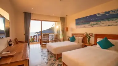 Camia Resort & Spa