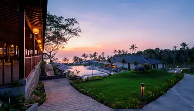 Camia Resort & Spa