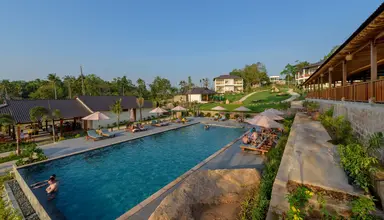 Camia Resort & Spa