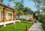 Camia Resort & Spa