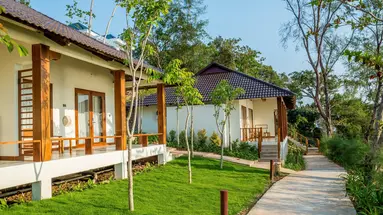 Camia Resort & Spa