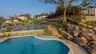Camia Resort & Spa