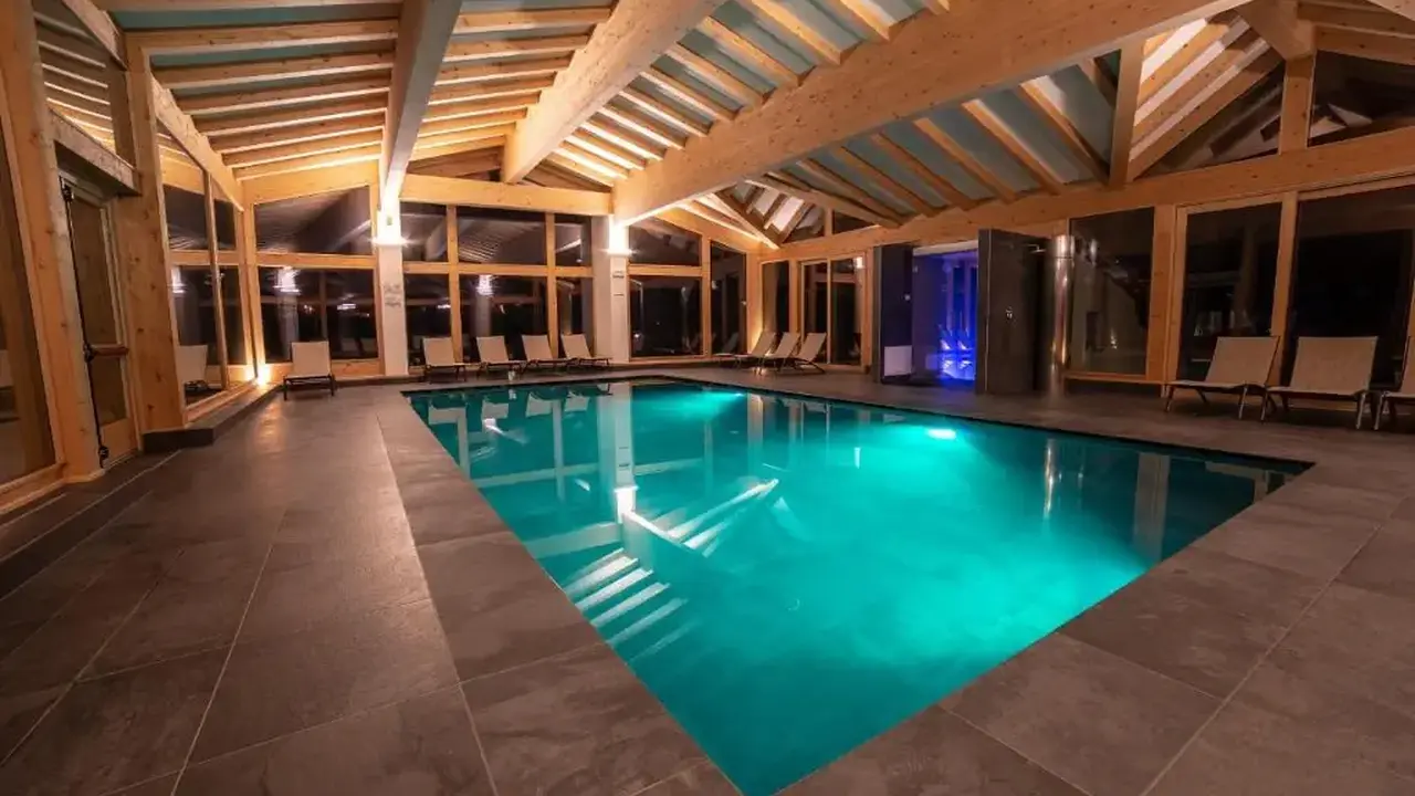 Caminetto Mountain Resort