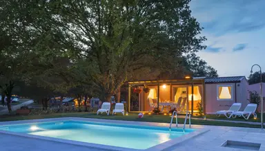 Camping Valkanela