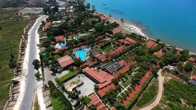 Can Garden Beach