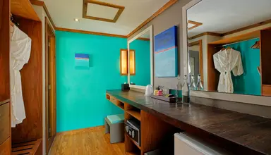 Canareef Resort