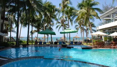 Canary Beach Resort