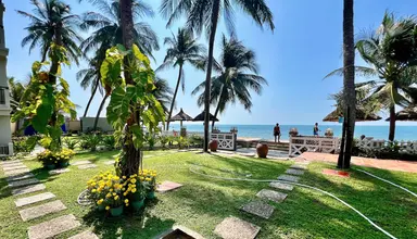 Canary Beach Resort