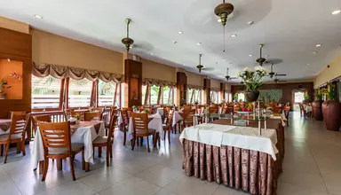 Canary Beach Resort