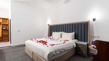 Canary Hotel And Spa