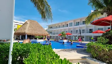 Cancun Bay Resort