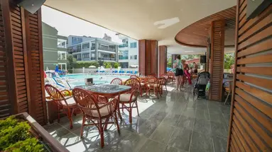 Candan Apart Hotel