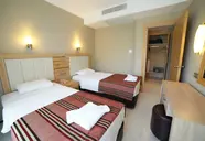 Candan Apart Hotel