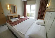 Candan Apart Hotel