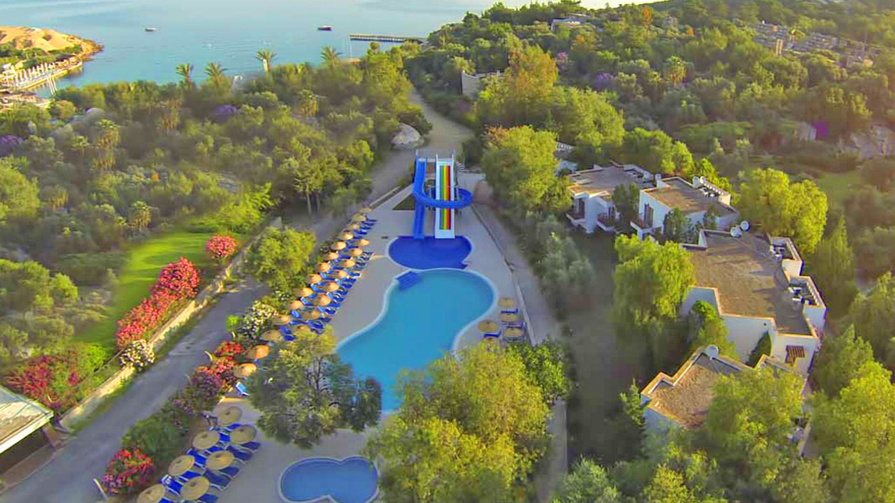 Cande Onura Holiday Village